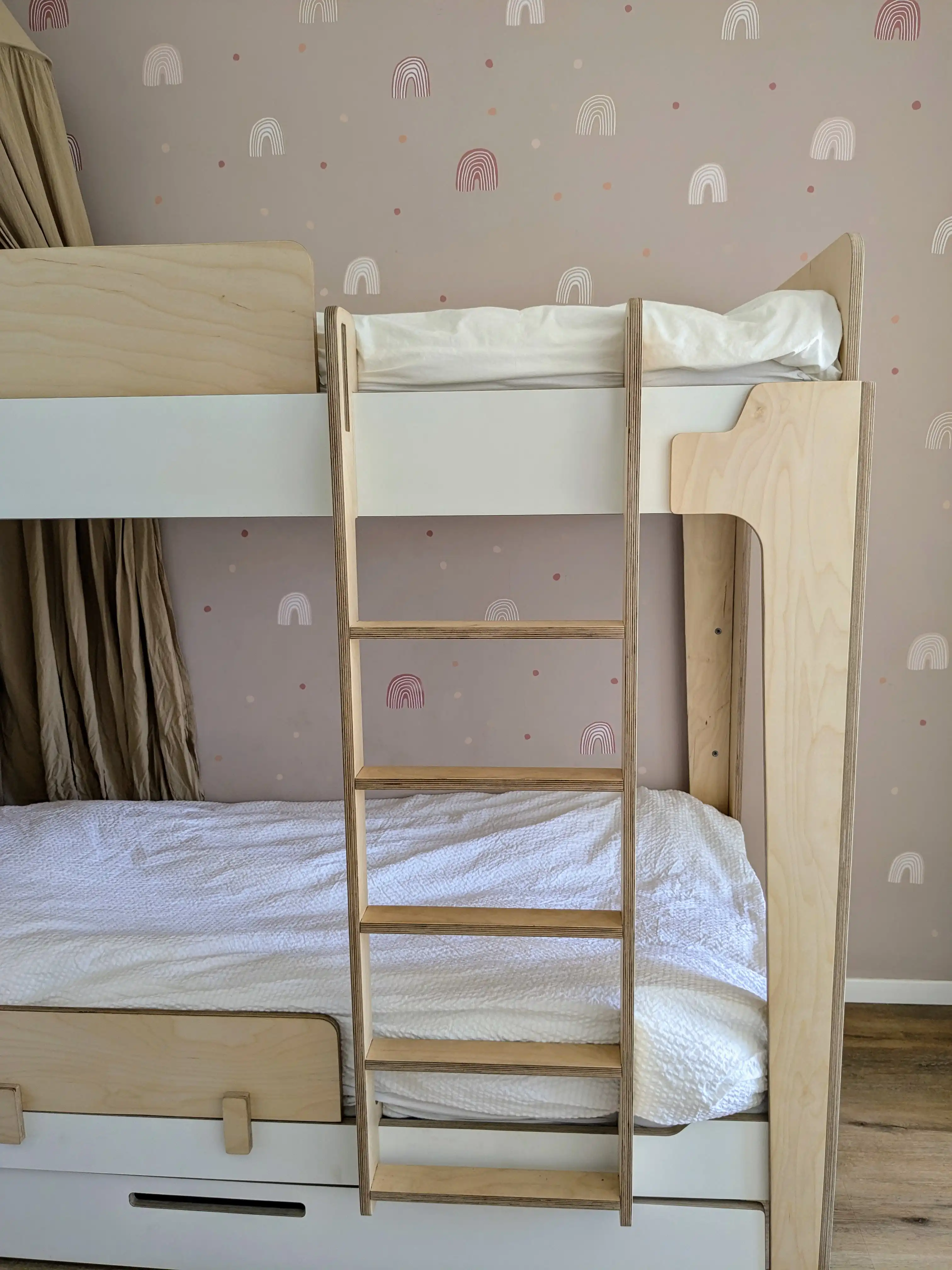 עיצוב חדר בנות מיטת עם קומותיים